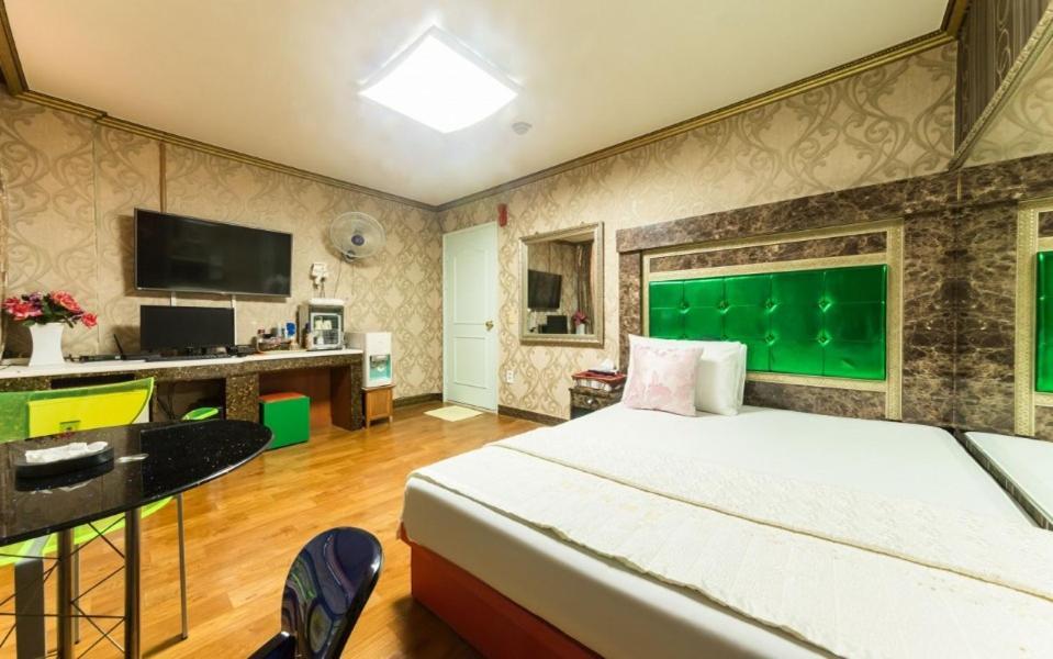 Feel Motel 抱川市 エクステリア 写真